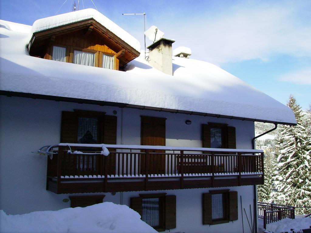 Casa Pergher Folgaria Cameră foto