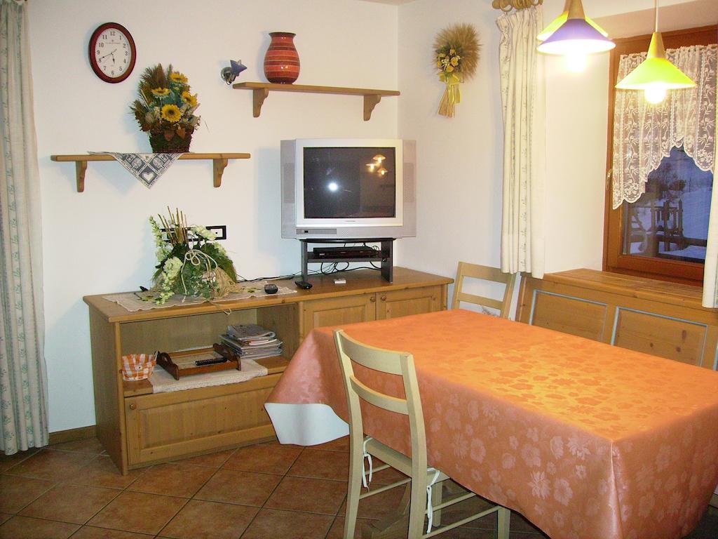 Casa Pergher Folgaria Cameră foto